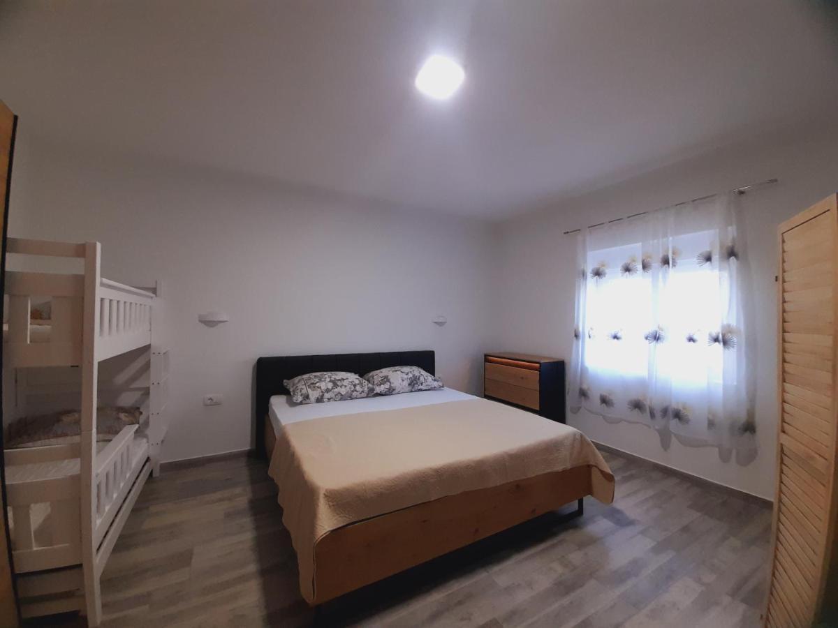 Rastevic Villa Iva מראה חיצוני תמונה